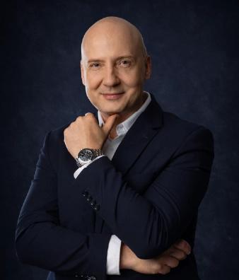 Answer NEXT doradztwo biznesowe i sprzedaży spółki - Bartosz Wojciechowski